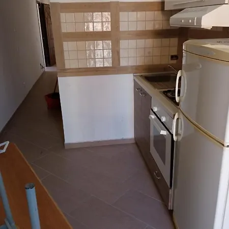 Ryder Apartman *